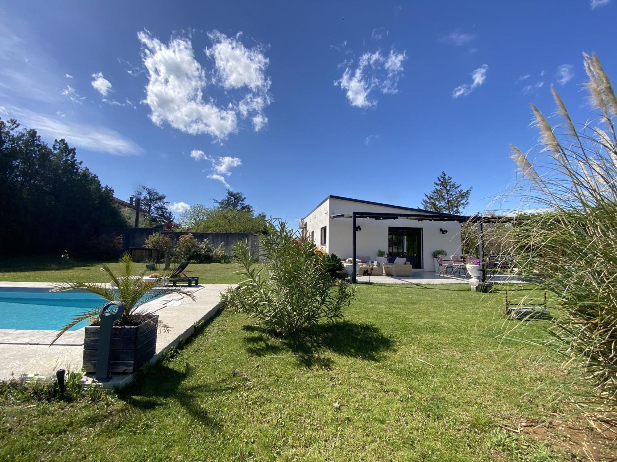 Villa Le Galinié Chic'Art. Un bel Atelier avec Piscine à Carpentras Extérieur photo